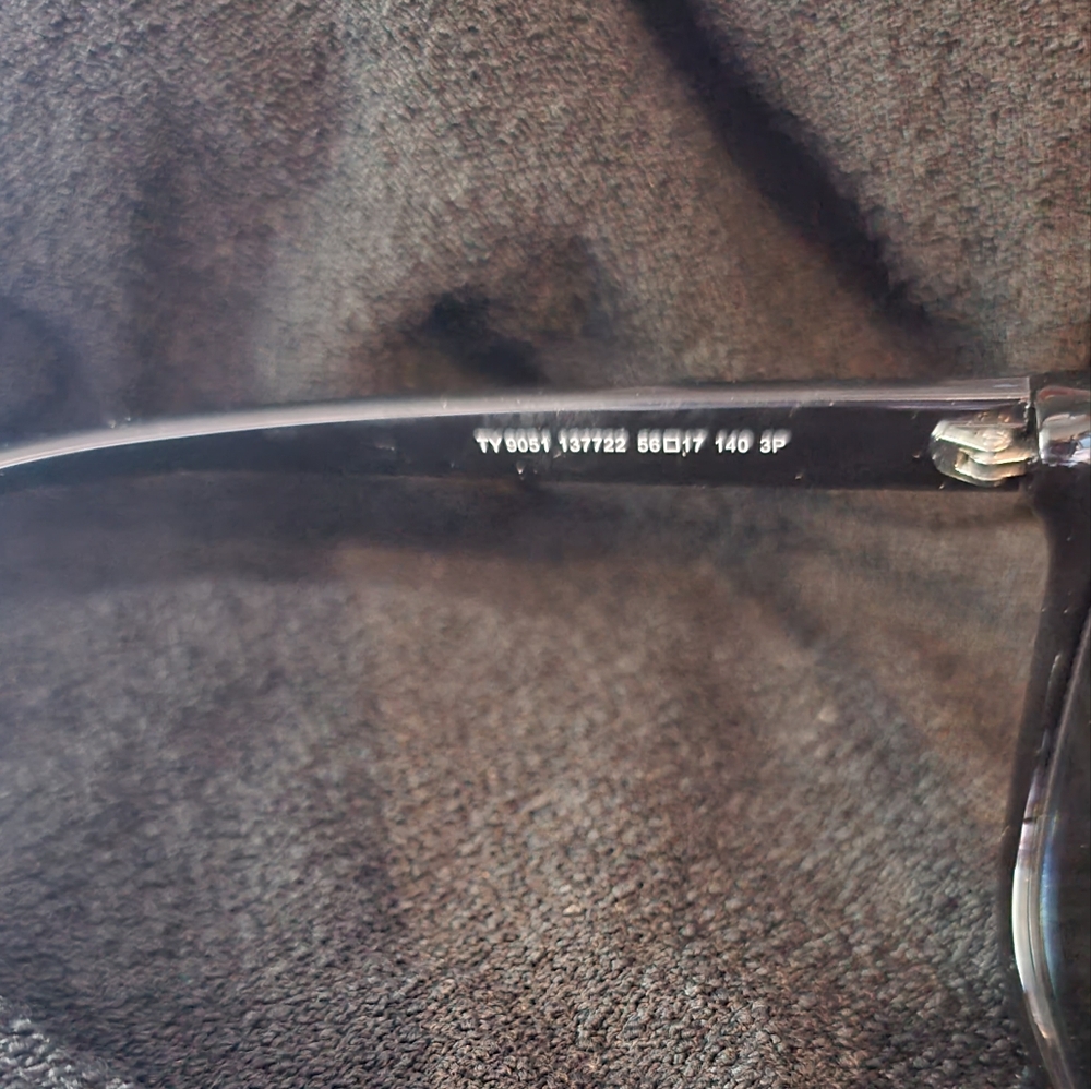 NWT Tory Burch TY9051 13722 Black Frame Mirror Flash Polarized Lenses Sunglasses - Picture 6 of 7